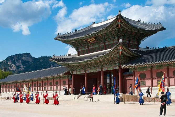 Small-Group Royal Palace and Seoul City Tour (hotel pick-up) - Key things to know before you go