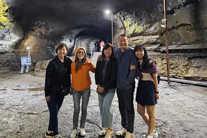 Small group tour FULL - PACKAGE Tour to All Areas in Jeju Island - Seongsan Ilchulbong: the volcanic cone start