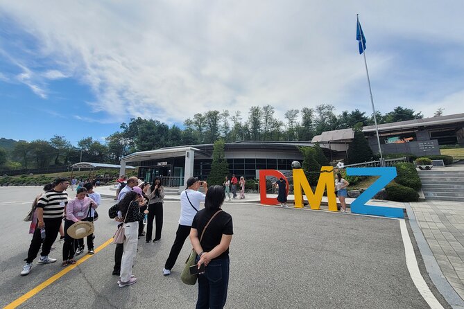 Small Group Tour to DMZ & Suspension Bridge with Hotel Pickup - Tongil Chon Unification Village: DMZ produce and small souvenir time