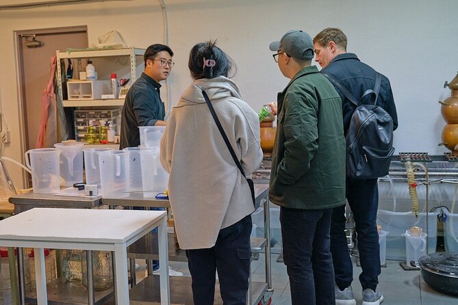 Soju Tasting at Distillery - story of 3 pigs - Price and value: why $43.83 can be a smart buy for Seoul