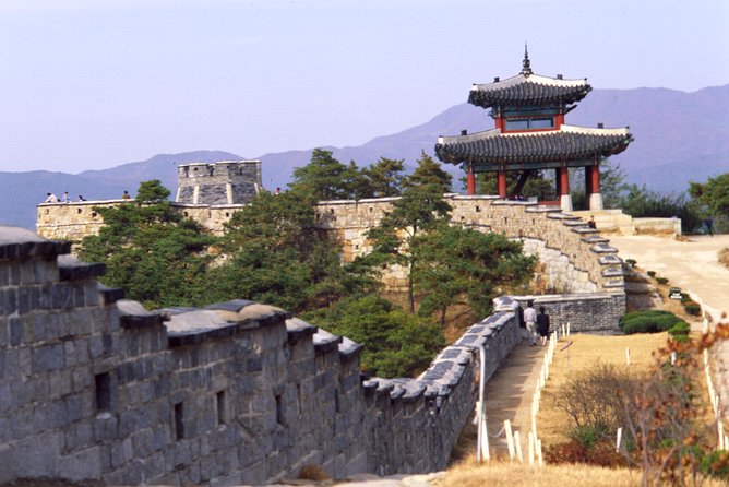 Suwon Hwaseong Fortress and Korean Folk Village Day Tour from Seoul - The Korean Folk Village: your likely highlight for crafts and everyday life