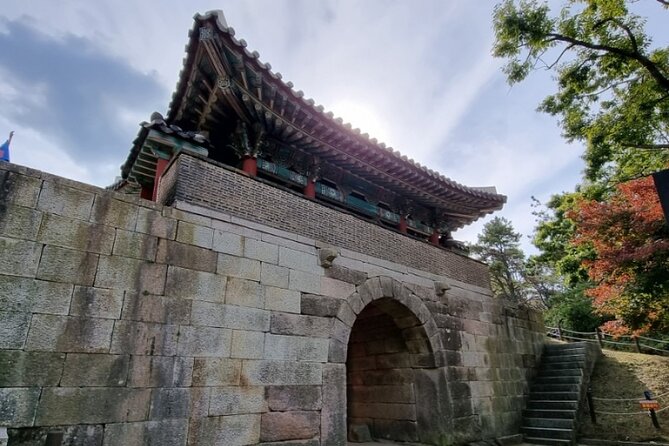Temple Tour : Byeongpungam Seokbulsa Temple [Hiking+Cable car] - Geumgang Park to Oncheonjang: Finishing the Half-Day Loop