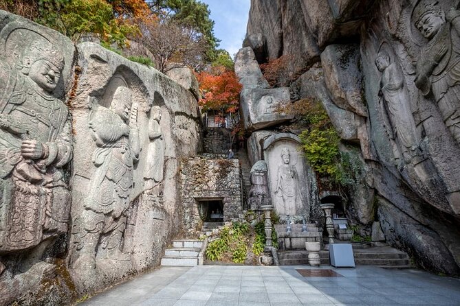 Temple Tour : Byeongpungam Seokbulsa Temple [Hiking+Cable car] - Seokbulsa Temple: Rock Carvings, Serenity, and a View Reward