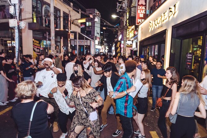 The Seoul Pub Crawl Official - Club-Style Stop at 50 (Sam Ryan’s Area): The Tougher Door