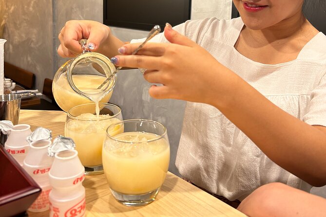 Traditional Soju Class and Makgeolli Tasting in Seoul - Where to meet, and how to avoid the only real hassle