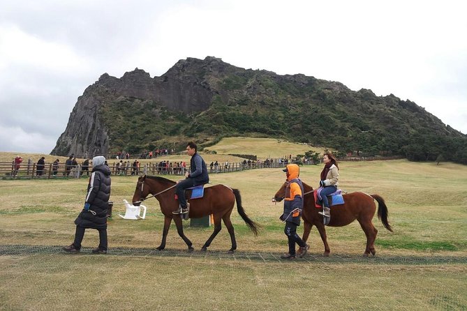 UNESCO Jeju Full Day Tour Package By Taxi - Stop 5 and timing swap: Sangumburi Crater in October and November
