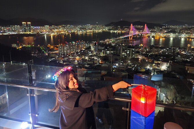Visit Busan night market and enjoy the night view of Busan harbor - First steps at Jagalchi Station and the night market snack zone