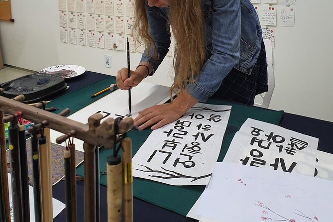 Write a Meaningful Korean Calligraphy Scroll in Insadong - The lesson plan: strokes, names, then your own phrase